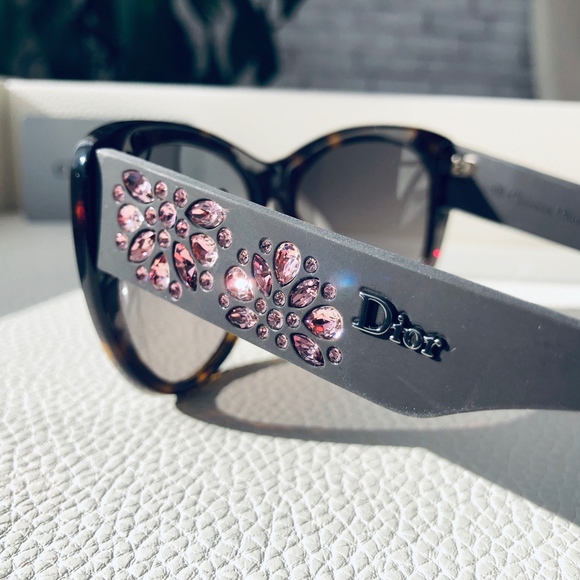 LISTING RENEWED. SEE CLOSET. - Picture 6 of 15